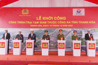 <a href="/tin-tuc-su-kien/tin-hoat-dong" title="Tin hoạt động" rel="dofollow">Tin hoạt động</a>