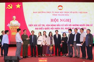 <a href="/tin-tuc-su-kien/tin-hoat-dong" title="Tin hoạt động" rel="dofollow">Tin hoạt động</a>