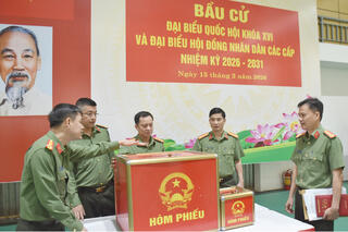 <a href="/tin-tuc-su-kien/tin-hoat-dong" title="Tin hoạt động" rel="dofollow">Tin hoạt động</a>