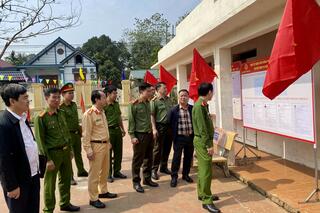 <a href="/tin-tuc-su-kien/tin-hoat-dong" title="Tin hoạt động" rel="dofollow">Tin hoạt động</a>