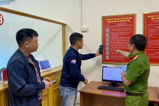 <a href="/tin-tuc-su-kien/tin-hoat-dong" title="Tin hoạt động" rel="dofollow">Tin hoạt động</a>