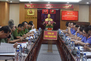 <a href="/tin-tuc-su-kien/tin-hoat-dong" title="Tin hoạt động" rel="dofollow">Tin hoạt động</a>