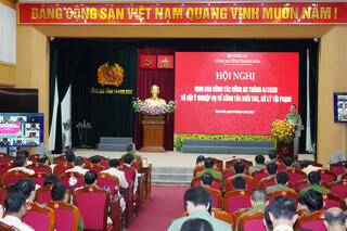<a href="/tin-tuc-su-kien/tin-hoat-dong" title="Tin hoạt động" rel="dofollow">Tin hoạt động</a>