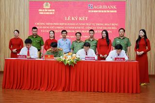 <a href="/tin-tuc-su-kien/tin-hoat-dong" title="Tin hoạt động" rel="dofollow">Tin hoạt động</a>