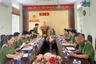<a href="/tin-tuc-su-kien/tin-hoat-dong" title="Tin hoạt động" rel="dofollow">Tin hoạt động</a>