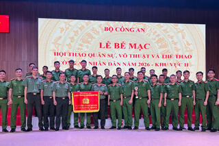 <a href="/tin-tuc-su-kien/tin-hoat-dong" title="Tin hoạt động" rel="dofollow">Tin hoạt động</a>