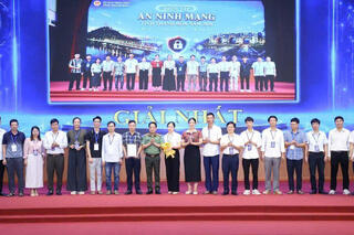 <a href="/tin-tuc-su-kien/tin-hoat-dong" title="Tin hoạt động" rel="dofollow">Tin hoạt động</a>