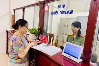 <a href="/tin-tuc-su-kien/tin-hoat-dong" title="Tin hoạt động" rel="dofollow">Tin hoạt động</a>