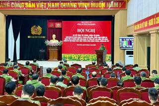 <a href="/tin-tuc-su-kien/tin-hoat-dong" title="Tin hoạt động" rel="dofollow">Tin hoạt động</a>