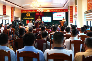 <a href="/tin-tuc-su-kien/tin-hoat-dong" title="Tin hoạt động" rel="dofollow">Tin hoạt động</a>
