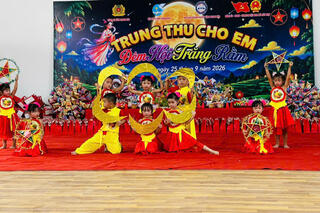 <a href="/tin-tuc-su-kien/tin-hoat-dong" title="Tin hoạt động" rel="dofollow">Tin hoạt động</a>