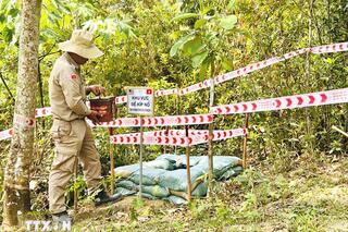 <a href="/tin-tuc-su-kien/tu-lieu" title="Tư liệu" rel="dofollow">Tư liệu</a>