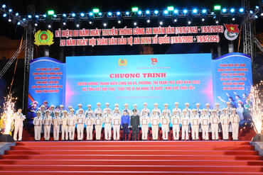 <a href="/tin-tuc-su-kien/tin-hoat-dong" title="Tin hoạt động" rel="dofollow">Tin hoạt động</a>