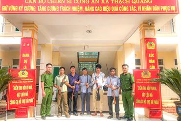 <a href="/tin-tuc-su-kien/tin-hoat-dong" title="Tin hoạt động" rel="dofollow">Tin hoạt động</a>