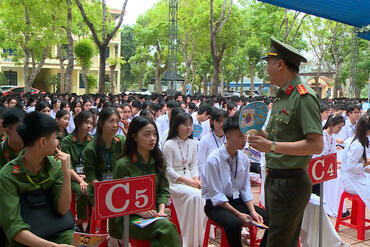 <a href="/tin-tuc-su-kien/tin-hoat-dong" title="Tin hoạt động" rel="dofollow">Tin hoạt động</a>