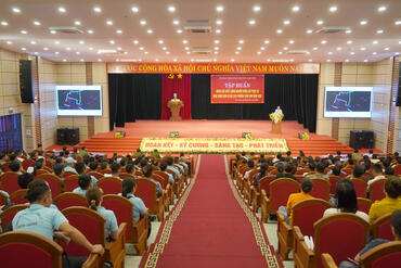 <a href="/tin-tuc-su-kien/tin-hoat-dong" title="Tin hoạt động" rel="dofollow">Tin hoạt động</a>