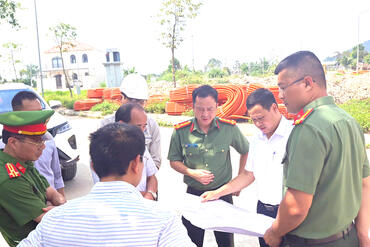 <a href="/tin-tuc-su-kien/tin-hoat-dong" title="Tin hoạt động" rel="dofollow">Tin hoạt động</a>
