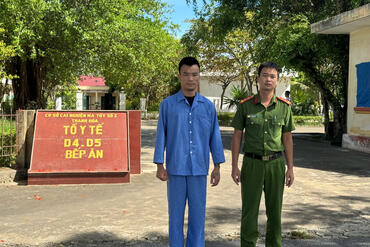 <a href="/tin-tuc-su-kien/tin-an-ninh-trat-tu" title="Tin An ninh trật tự" rel="dofollow">Tin An ninh trật tự</a>