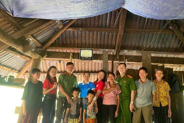 <a href="/tin-tuc-su-kien/tin-hoat-dong" title="Tin hoạt động" rel="dofollow">Tin hoạt động</a>