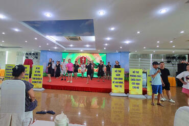 <a href="/tin-tuc-su-kien/tin-hoat-dong" title="Tin hoạt động" rel="dofollow">Tin hoạt động</a>