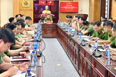 <a href="/tin-tuc-su-kien/tin-hoat-dong" title="Tin hoạt động" rel="dofollow">Tin hoạt động</a>