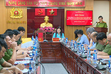 <a href="/tin-tuc-su-kien/tin-hoat-dong" title="Tin hoạt động" rel="dofollow">Tin hoạt động</a>
