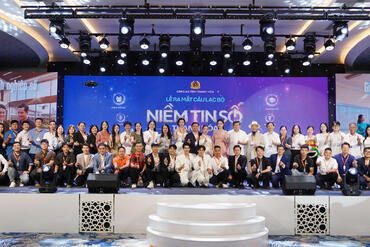 <a href="/tin-tuc-su-kien/tin-hoat-dong" title="Tin hoạt động" rel="dofollow">Tin hoạt động</a>