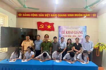 <a href="/tin-tuc-su-kien/tin-hoat-dong" title="Tin hoạt động" rel="dofollow">Tin hoạt động</a>