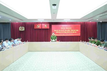 <a href="/tin-tuc-su-kien/tin-hoat-dong" title="Tin hoạt động" rel="dofollow">Tin hoạt động</a>