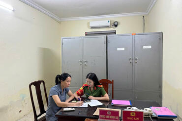 <a href="/tin-tuc-su-kien/tin-hoat-dong" title="Tin hoạt động" rel="dofollow">Tin hoạt động</a>
