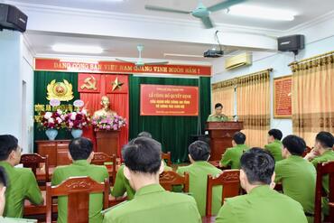 <a href="/tin-tuc-su-kien/tin-hoat-dong" title="Tin hoạt động" rel="dofollow">Tin hoạt động</a>