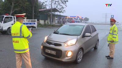 Trạm Cảnh sát giao thông Quảng Xương ứng dụng công nghệ thông tin trong xử phạt vi phạm giao thông