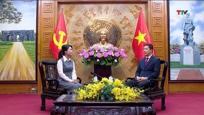 Trao đổi với đồng chí PBT Thường trực Tỉnh ủy Nguyễn Hồng Phong