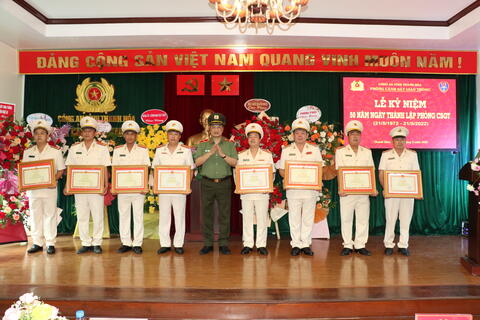 Kỷ niệm 50 năm ngày thành lập Phòng Cảnh sát giao thông Công an tỉnh Thanh Hoá (21/5/1972 - 21/5/2022)