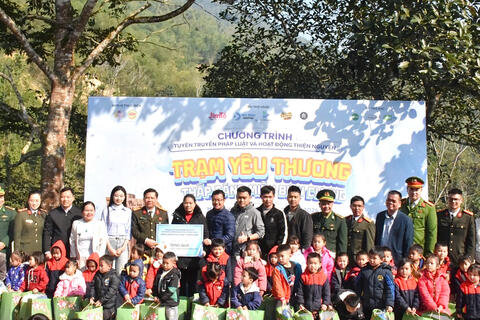 "Trạm yêu thương - Thắp sáng miền biên cương”: Hiện thực hoá phong trào thi đua "Ba nhất" nơi biên cương xứ Thanh