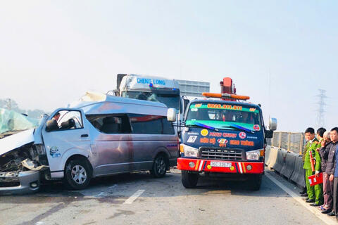 Khởi tố vụ án hình sự “Vi phạm quy định về tham gia giao thông đường bộ” trên cao tốc Mai Sơn - QL45 đoạn qua địa phận tỉnh Thanh Hóa