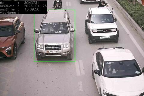 THÔNG BÁO: Phương tiện vi phạm về TTATGT thông qua hệ thống camera giám sát an ninh trật tự, an toàn giao thông đối với nhóm hành vi “Không thắt dây an toàn” và “Dùng tay cầm và sử dụng điện thoại/thiết bị điện tử (Từ ngày 11/01/2026 đến ngày 26/1/2026)