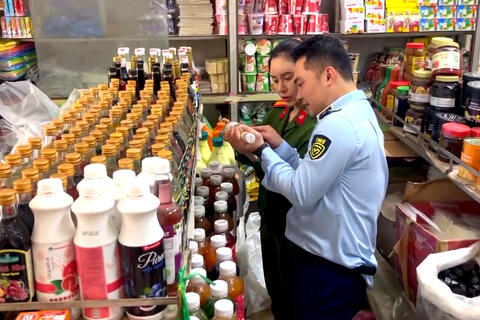 Tiềm ẩn nguy cơ mất an toàn thực phẩm từ những thực phẩm không rõ nguồn gốc