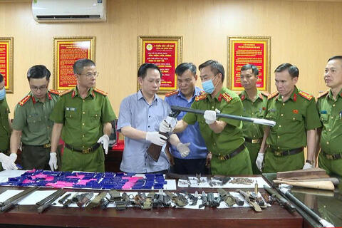 Thanh Hóa: Hiệu quả sau hơn 1 năm triển khai Luật Quản lý, sử dụng vũ khí, vật liệu nổ, công cụ hỗ trợ