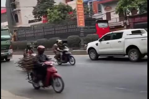 Xác minh, xử lý hành vi đi ngược chiều trên Quốc lộ 1A