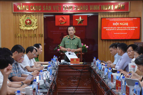 Tổ công tác triển khai Đề án 06 tỉnh Thanh Hóa: Giao ban hằng tuần thúc đẩy chuyển đổi số, cải cách hành chính, tháo gỡ vướng mắc từ cơ sở