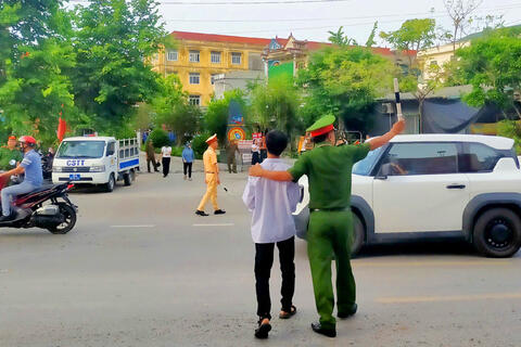 Đồng hành cùng sĩ tử trong kỳ thi vào lớp 10 THPT năm 2026 - 2027