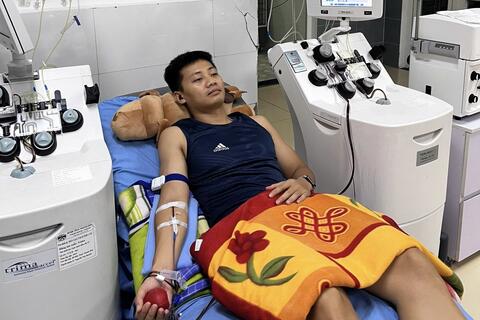 Cán bộ, chiến sĩ Công an Thanh Hóa kịp thời hiến máu cứu bệnh nhân sốt xuất huyết trong tình trạng nguy kịch