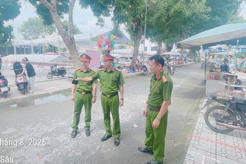 Công  an xã Thiệu Hóa tăng cường bảo đảm an ninh, trật tự giải bóng đá thiếu nhi và hội quân hè năm 2026