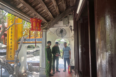 Công an phường Hạc Thành tăng cường bảo đảm an ninh, trật tự tại các cơ sở tôn giáo dịp Lễ Vu Lan