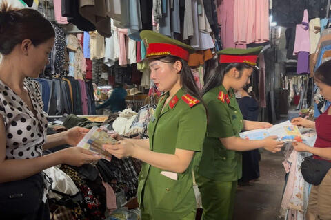 Công an phường Đông Sơn: Cách làm mới trong tuyên truyền phòng, chống tội phạm