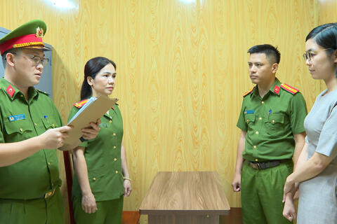 Thanh Hóa: Khởi tố, bắt tạm giam nguyên Phó Giám đốc ngân hàng lập hợp đồng tiền gửi, chiếm đoạt hàng tỷ đồng