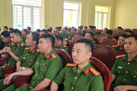 Tập huấn, bồi dưỡng kiến thức pháp luật về trật tự, an toàn giao thông cho Công an cấp xã