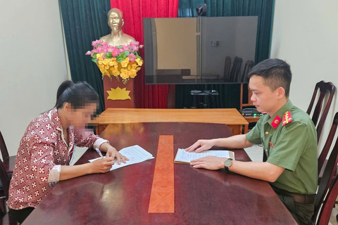 Công an xã Nam Xuân xử phạt hơn 11 triệu đồng đối với trường hợp chia sẻ thông tin sai sự thật trên mạng xã hội