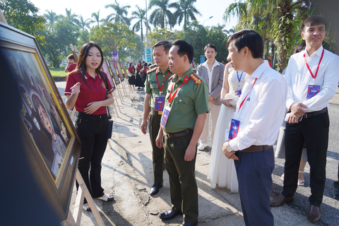 <a href="/tin-tuc-su-kien" title="Tin tức sự kiện" rel="dofollow">Tin tức sự kiện</a>